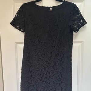 Ann Taylor mini dress with short sleeves
